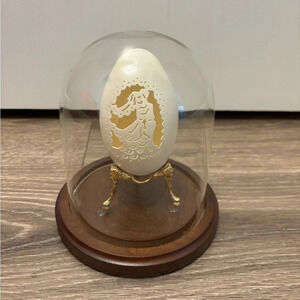 Handmade Carved Wedding Ostrich Egg Bride Groom In Display Case  One Of A Kind